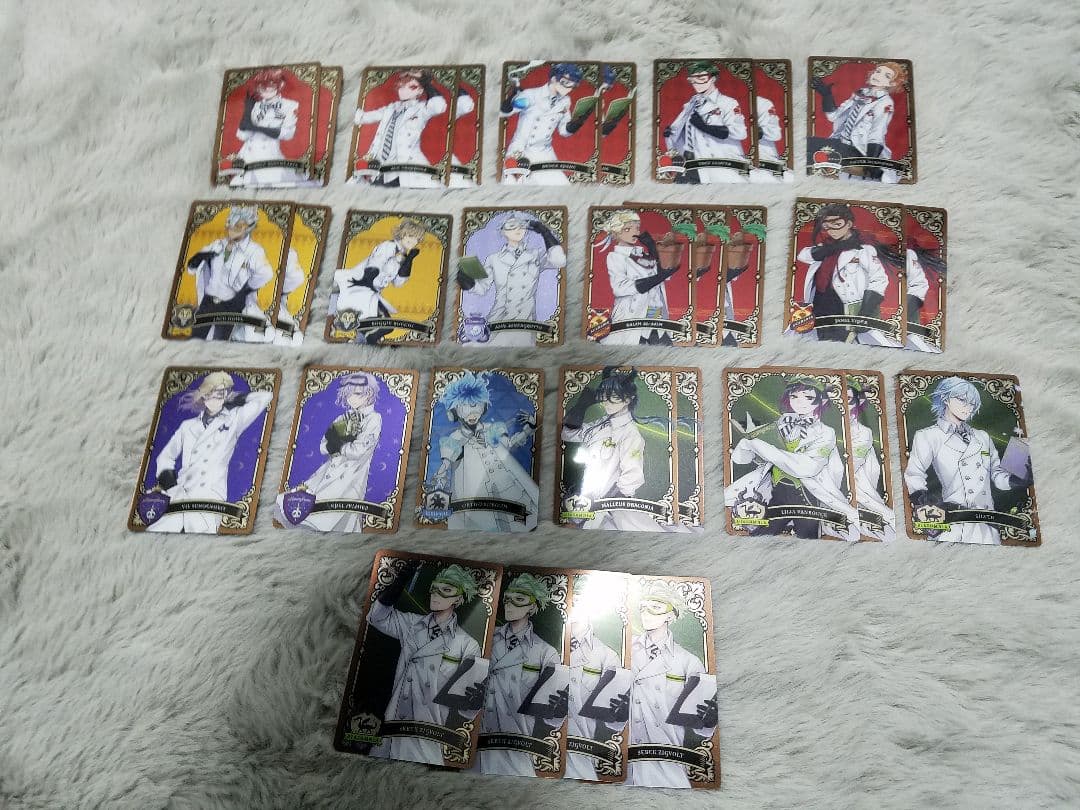 ツイステッドワンダーランド グッズ