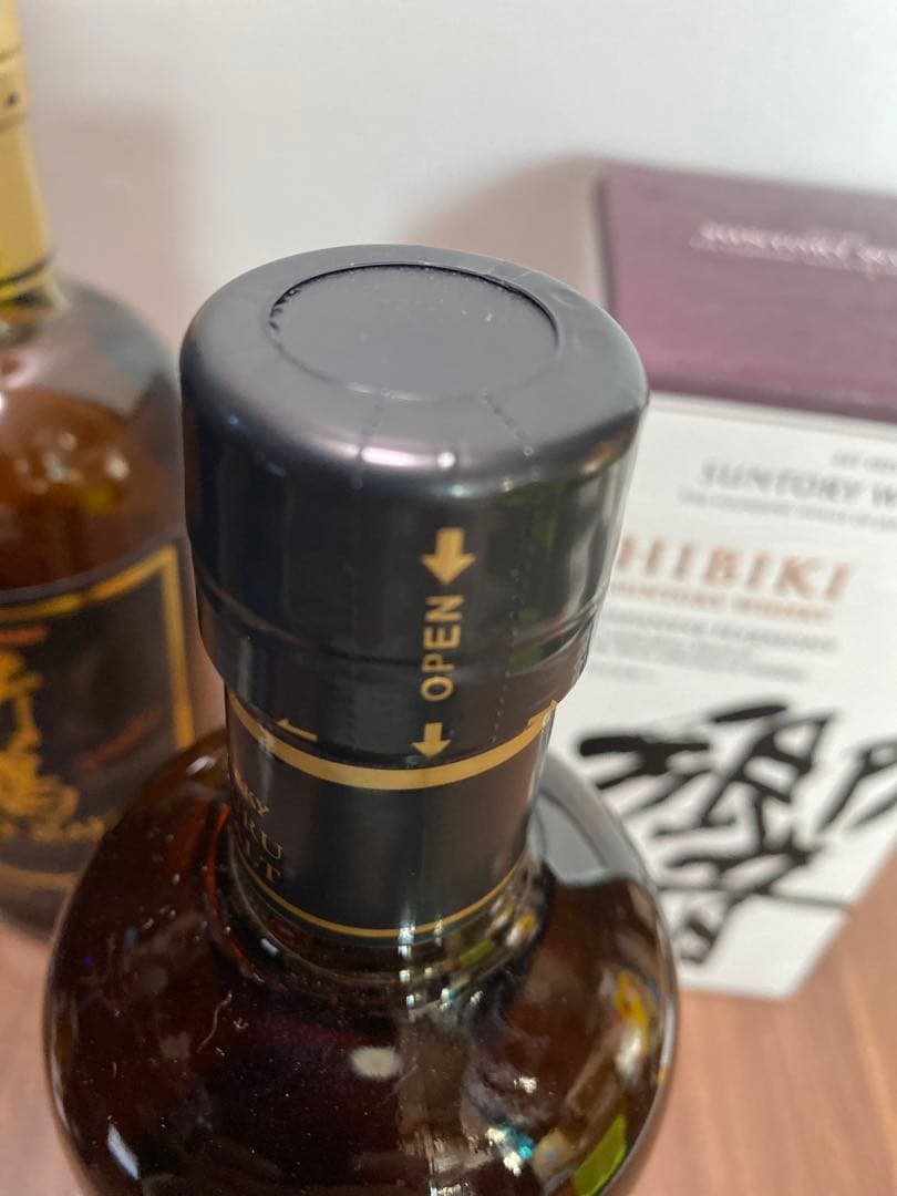 竹鶴ピュアモルト旧ラベル1本、山崎NA1本 響ジャパニーズハーモニー1本