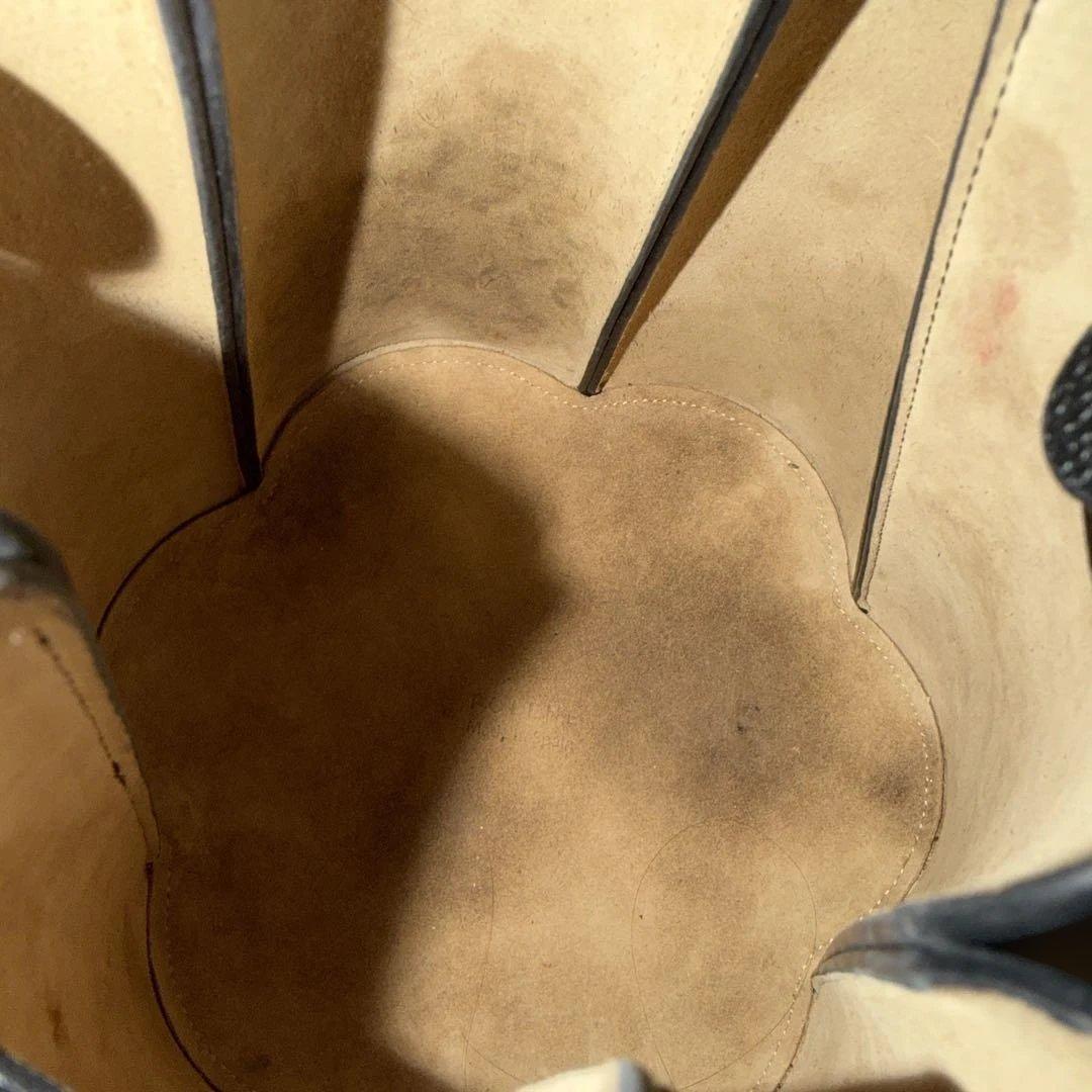 Polene ポレーヌ Numero huit mini カヌレバッグ