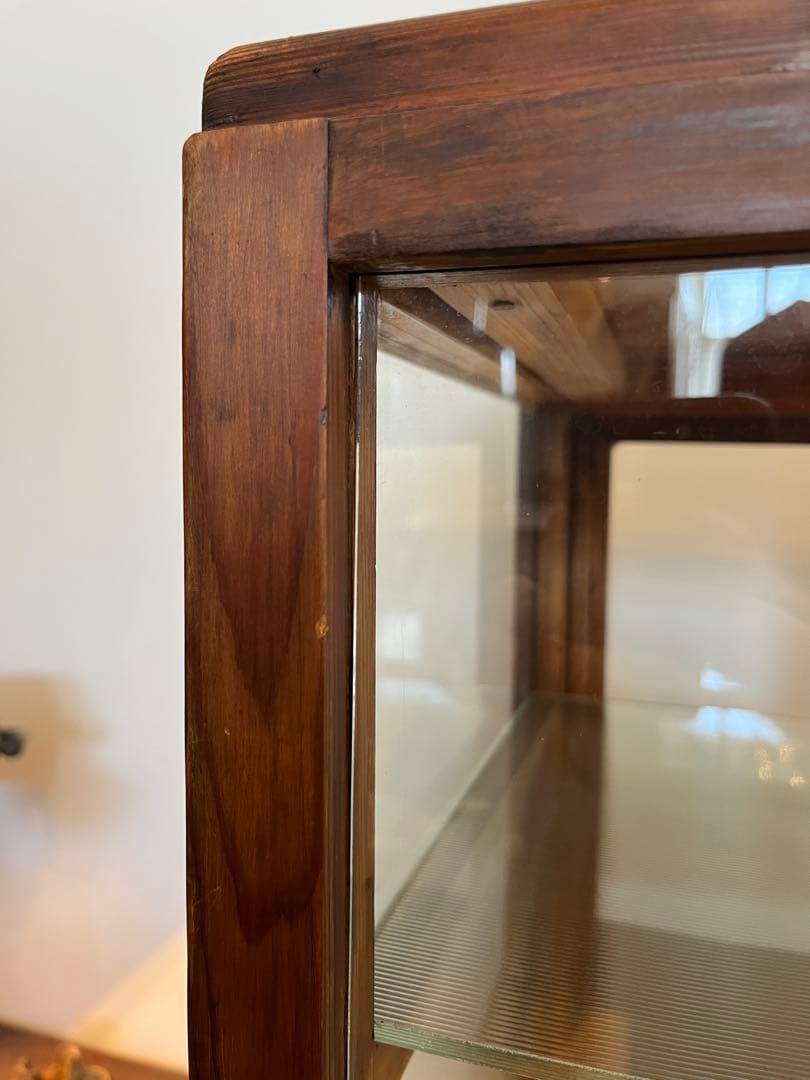 ガラスケース 3段 匂い有り ビンテージ アンティーク 昭和レトロ