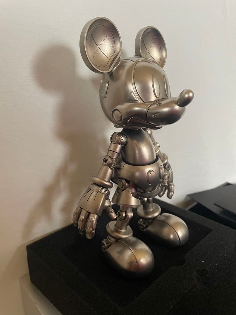 BLITZWAY ディズニー 100周年ミッキー 世界限定500体 チタン製