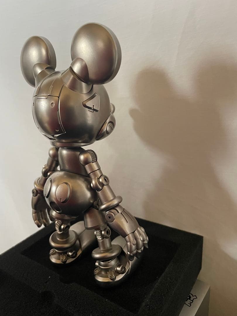 BLITZWAY ディズニー 100周年ミッキー 世界限定500体 チタン製