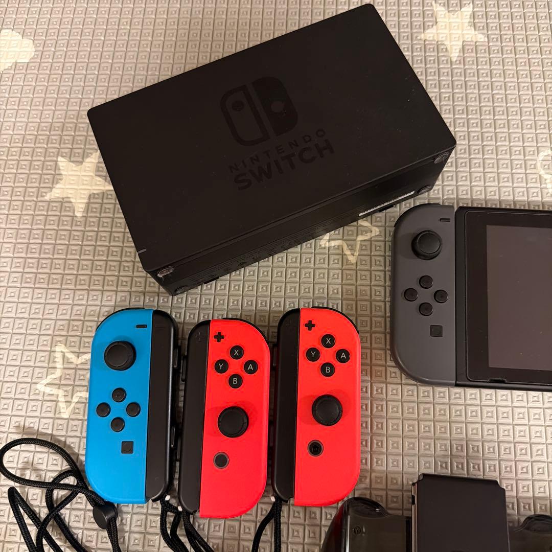 Nintendo Switch 本体 + Joy-Conセット