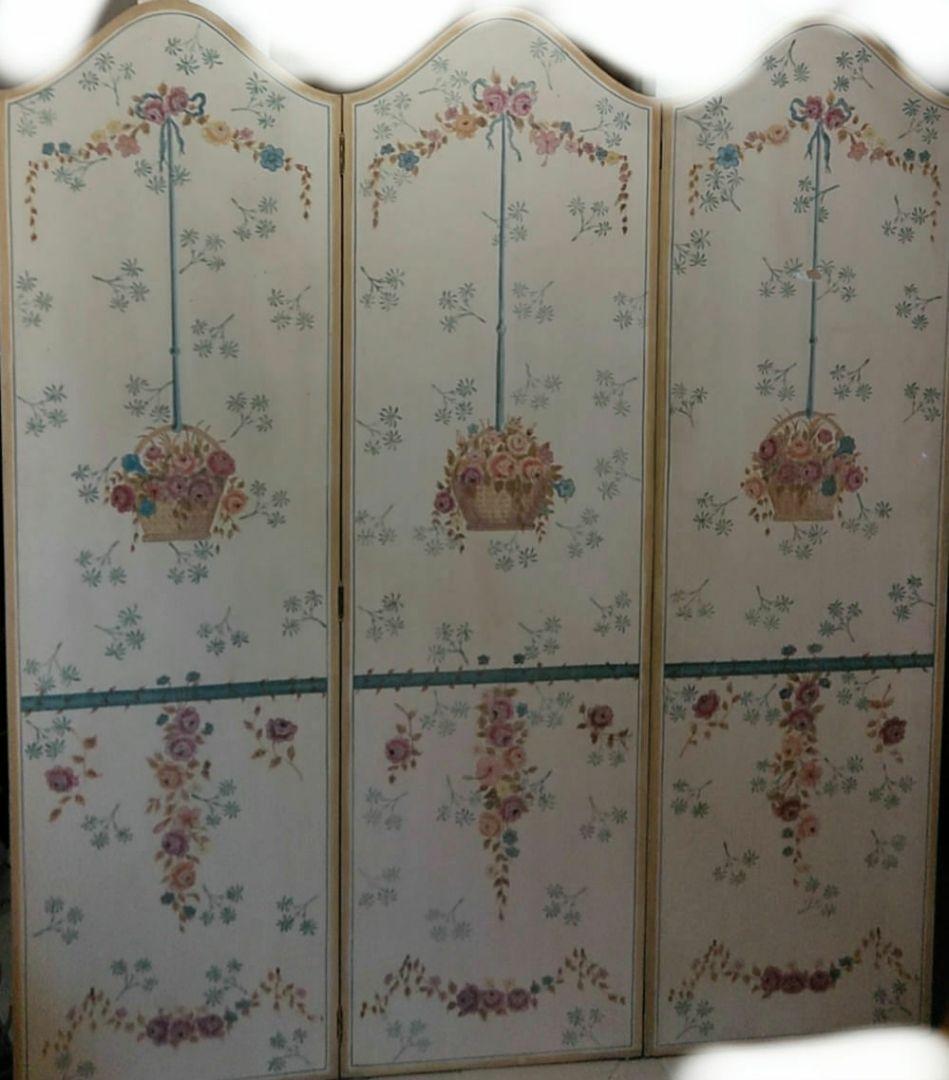 花柄刺繍 木製パーテーション