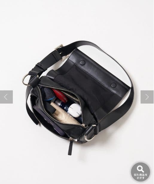 【未使用】BEARDSLEY レザーボディバッグ