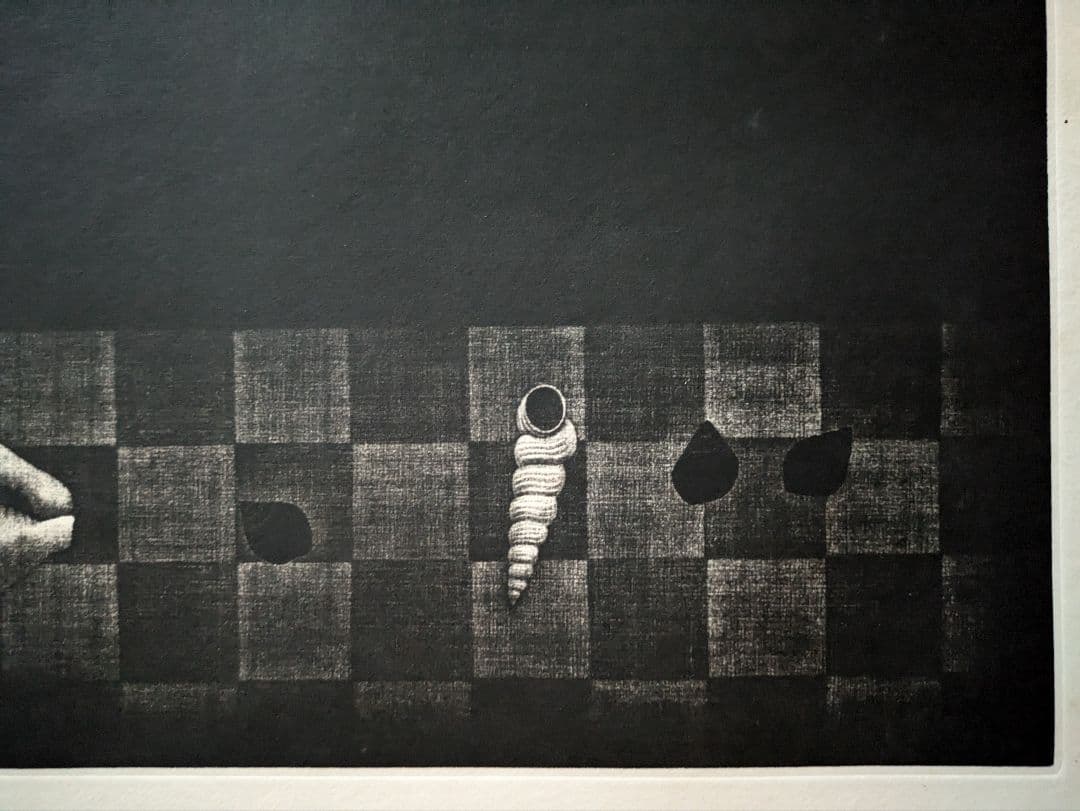 格安k浜口陽三の腐蝕銅版画　“黒”が織りなす静謐な銅版画「シェルズ」美品