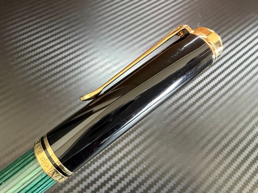 未使用に近い ペリカン スーベレーン M800 緑縞 F 細字 万年筆