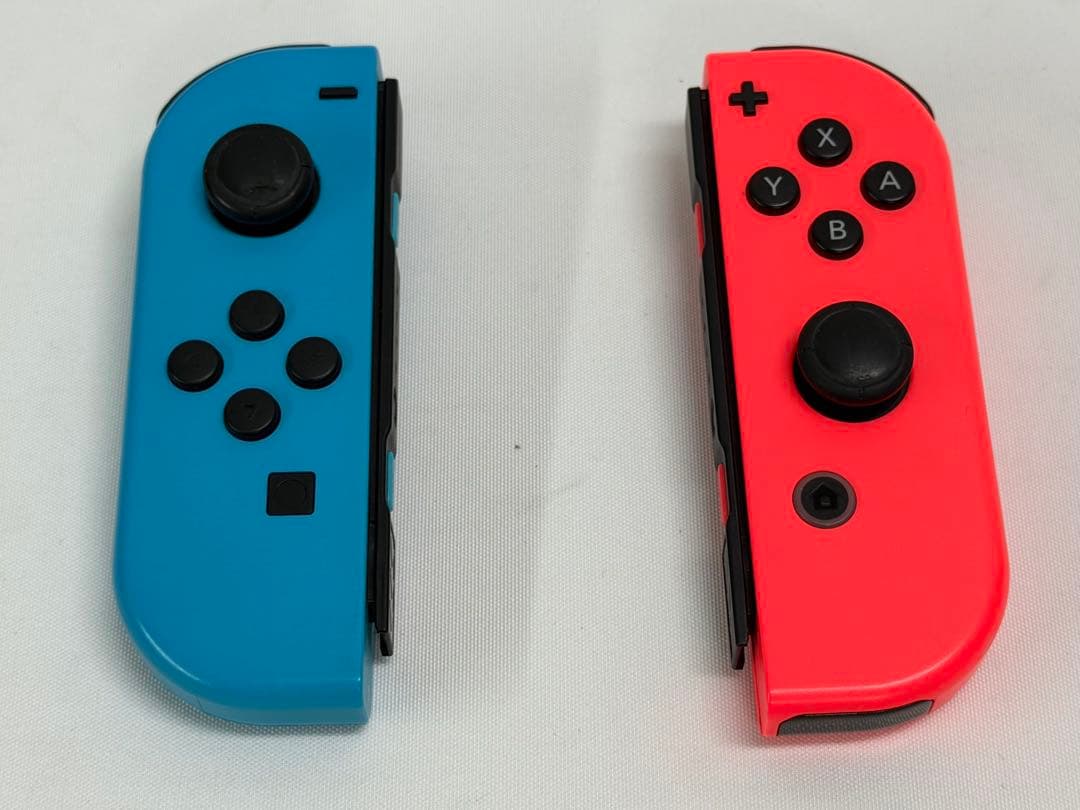 任天堂 Nintendo Switch 本体 赤/青　HAC-001