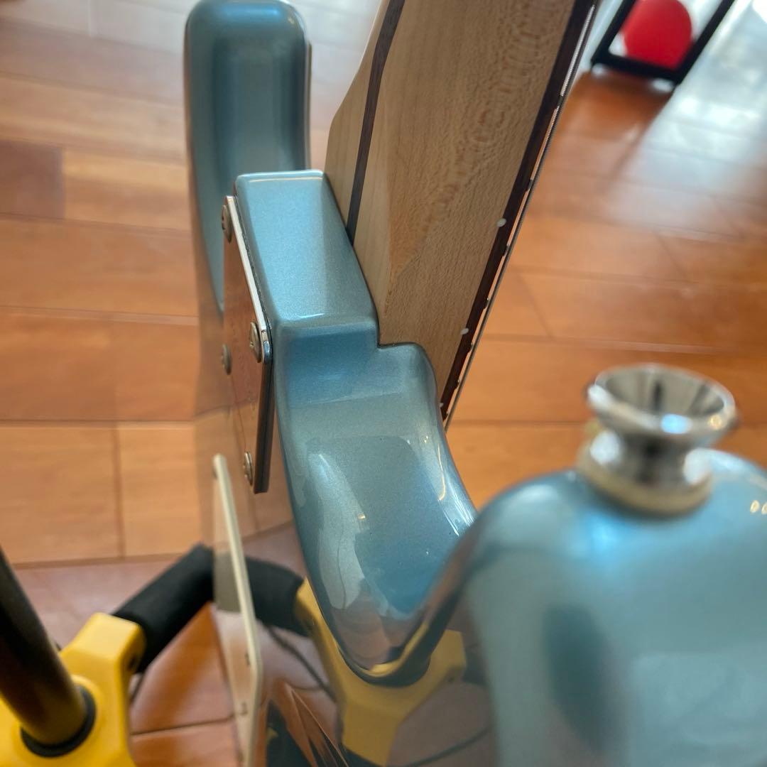 Squier Stratocaster ラージヘッド 水色 ライトブルー ストラト