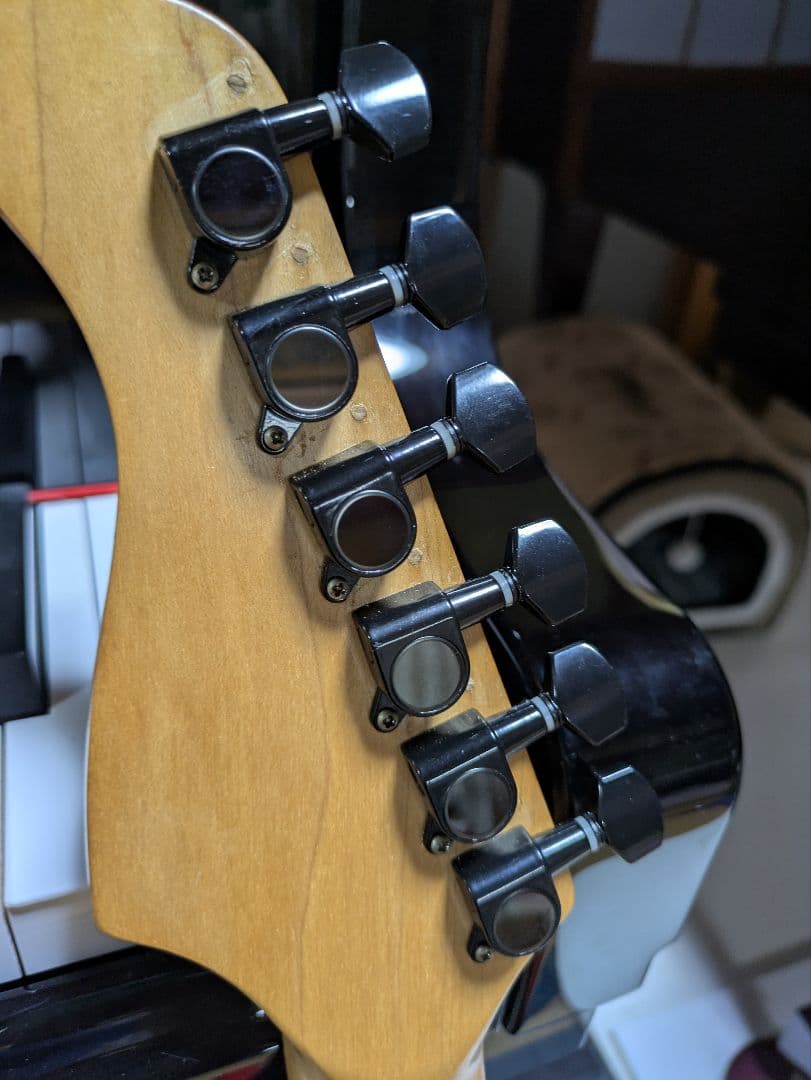 FERNANDES TARGET エレキギター レッド　ターゲットフェルナンデス