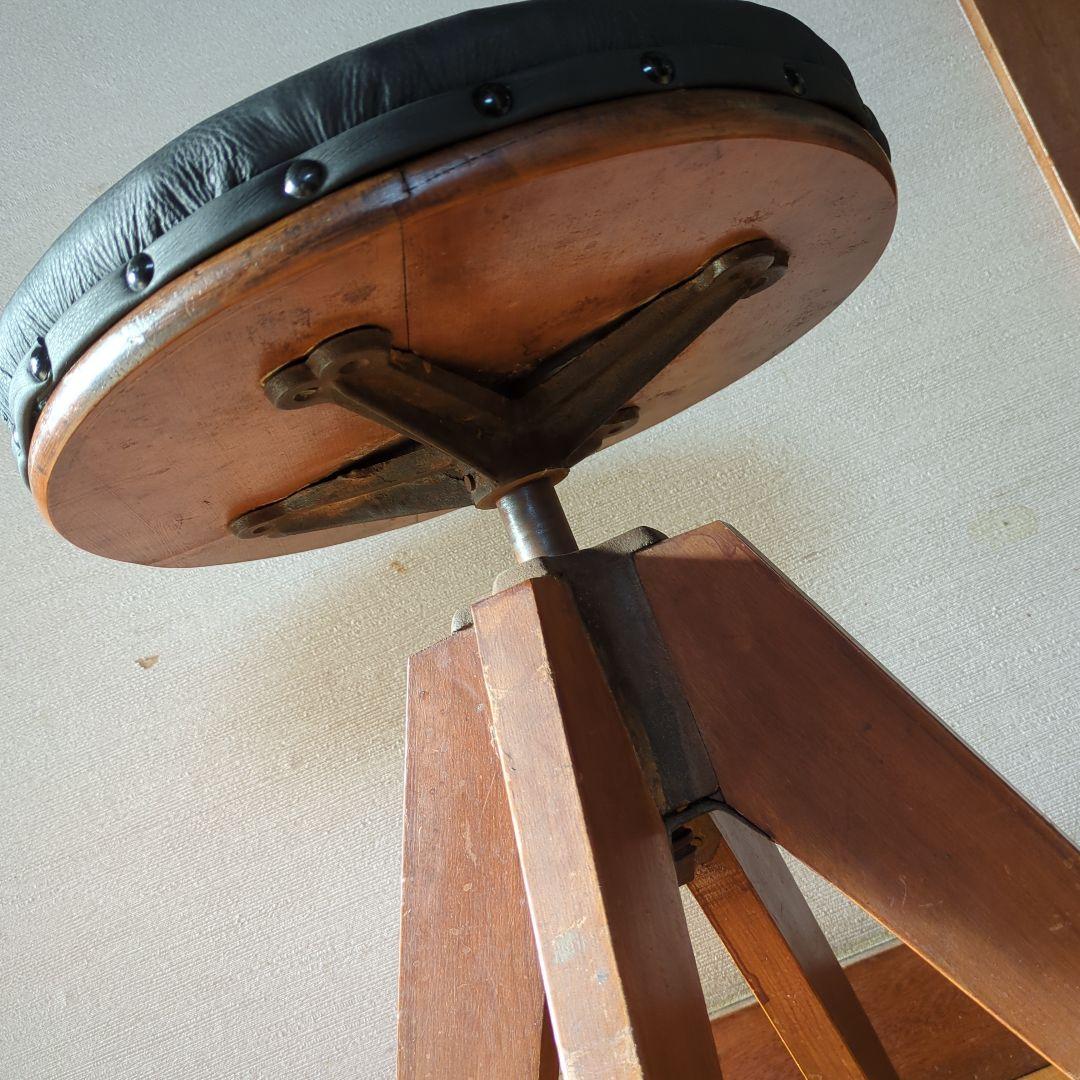 ブロカント古道具　回転椅子 ドクターチェア