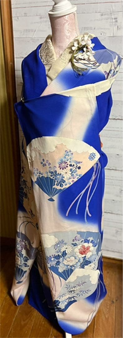 3539◇アンティーク着物正絹絽時代物振袖藍色に白ぼかし染め美しい扇面
