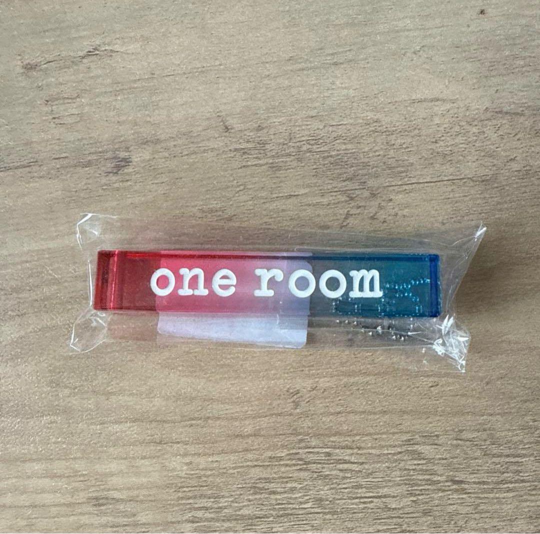 back number アクリルグラデキーホルダー one room ver. number one