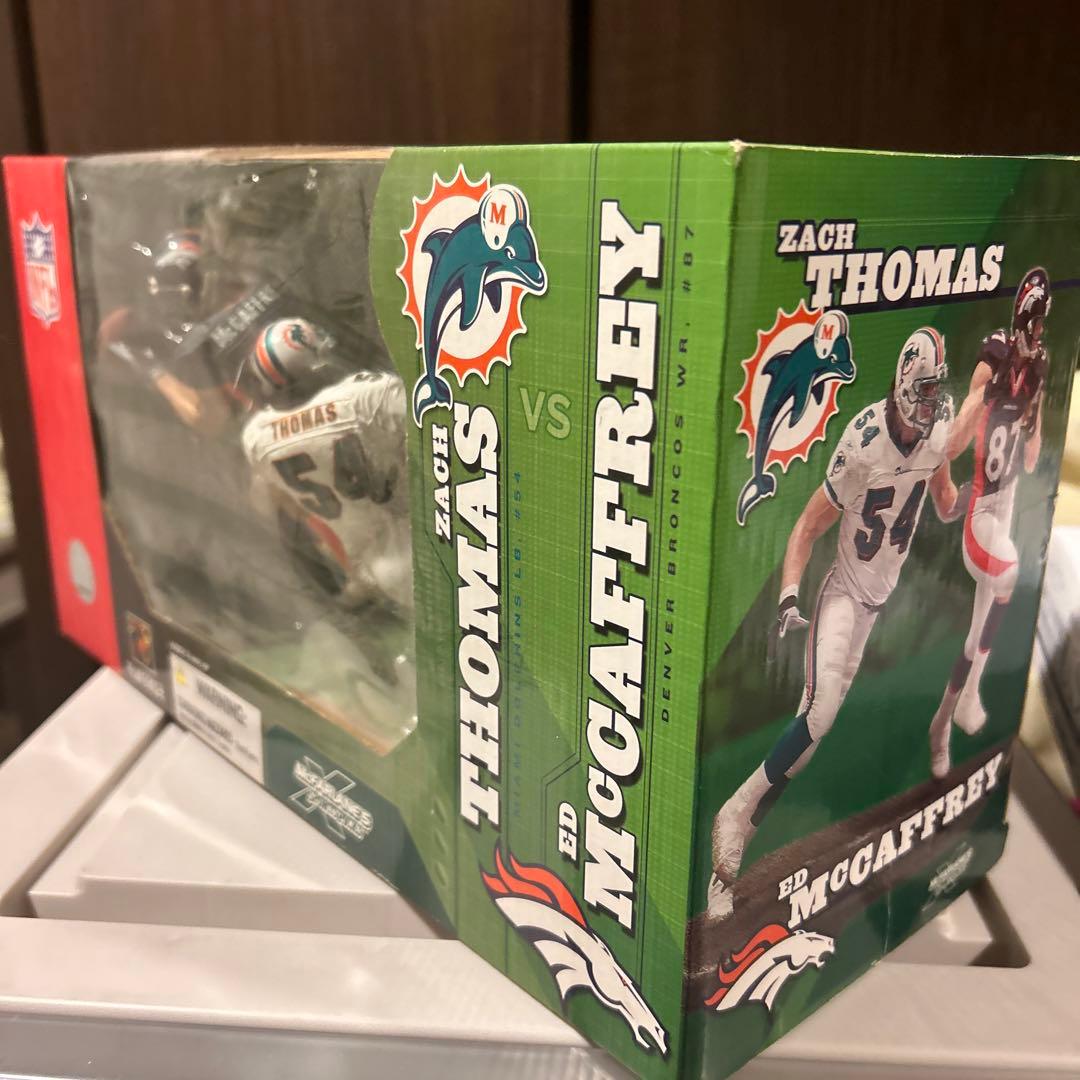 マクファーレントイズ　NFLシリーズ　エド・マキャフリー&ザック・トーマスセット