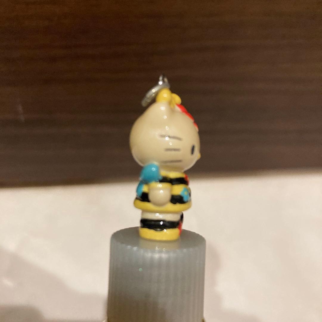 レトロ《2002年 ハローキティ ネイルカラー》当時物コスメ☆マニキュアイエロー