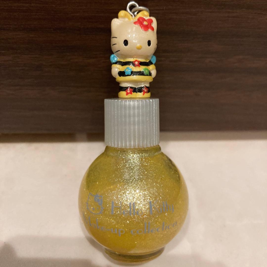 レトロ《2002年 ハローキティ ネイルカラー》当時物コスメ☆マニキュアイエロー