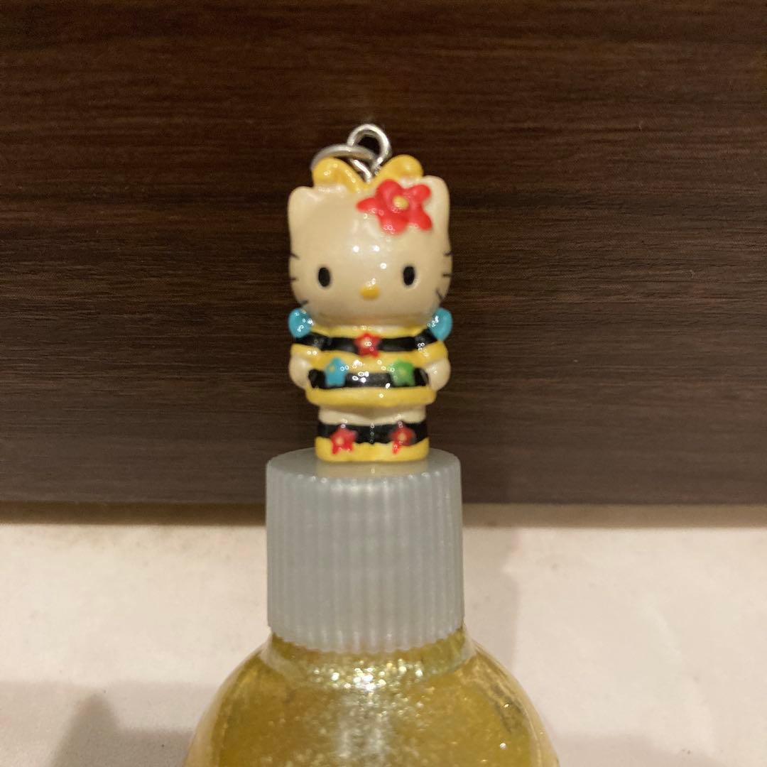 レトロ《2002年 ハローキティ ネイルカラー》当時物コスメ☆マニキュアイエロー