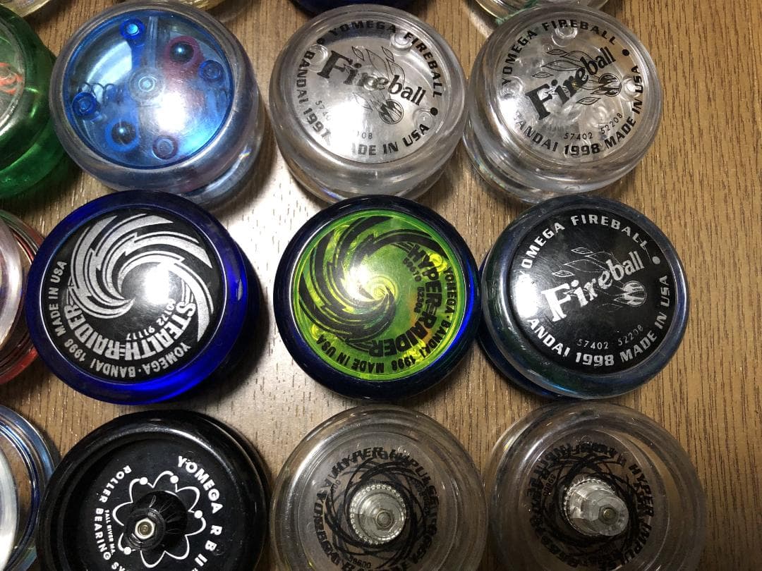 ハイパーヨーヨー35個セット　ケース付き