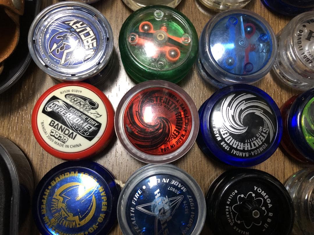 ハイパーヨーヨー35個セット　ケース付き