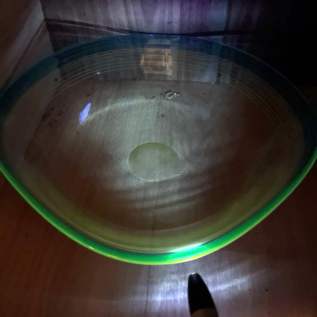 骨董 レトロガラス 四角型 濃水色フチ 線巻 糸巻 菓子鉢 花器 ウランガラス