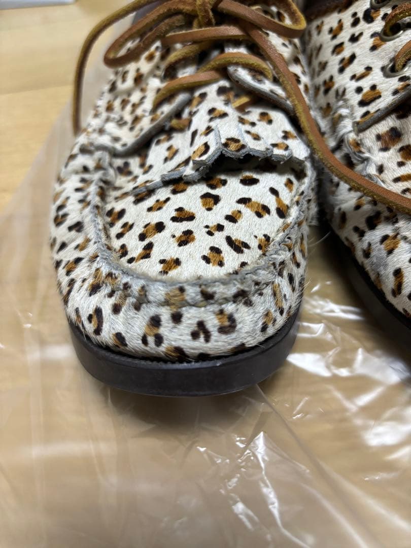 大人気　ユケテンYuketen ヒョウ柄モカシンシューズレオパードデッキシューズ