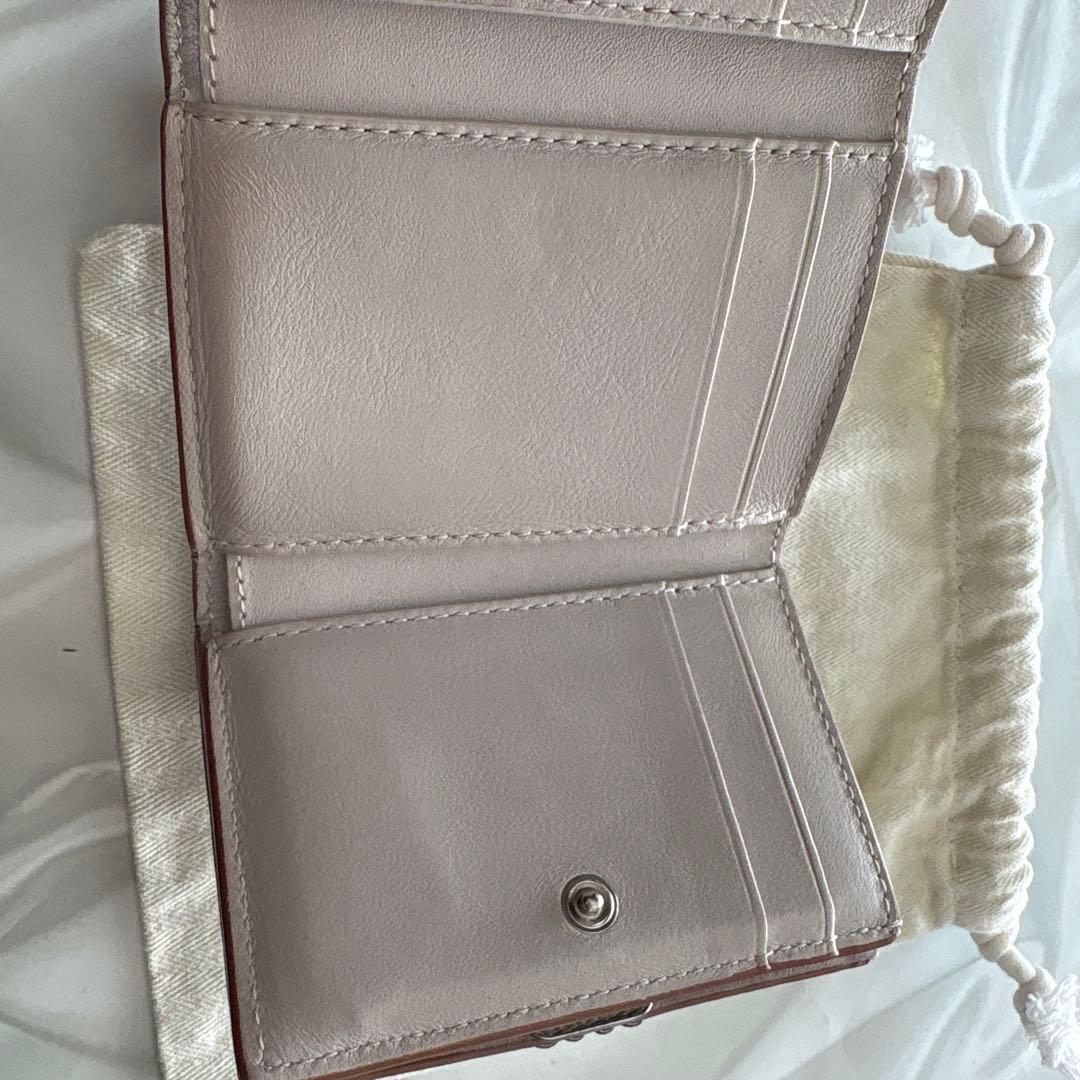 LOEWE 三つ折り財布 グレージュ