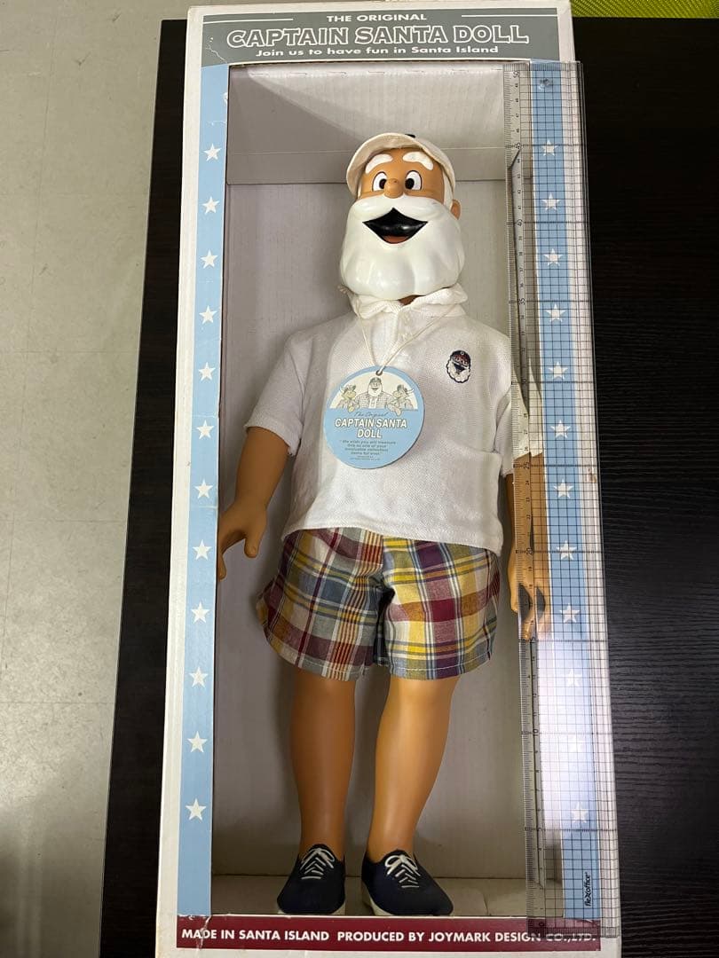 入手困難！キャプテンサンタ 巨大フィギュア