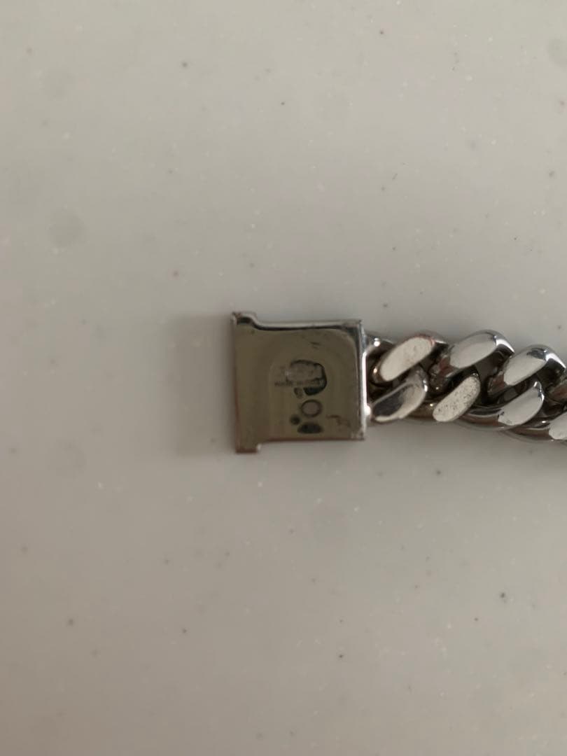 定価6.7万！美品！FENDI ブレスレット