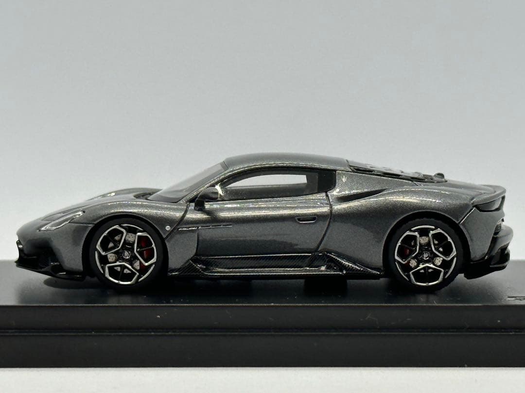 BBR 1/64 マセラティ MC20