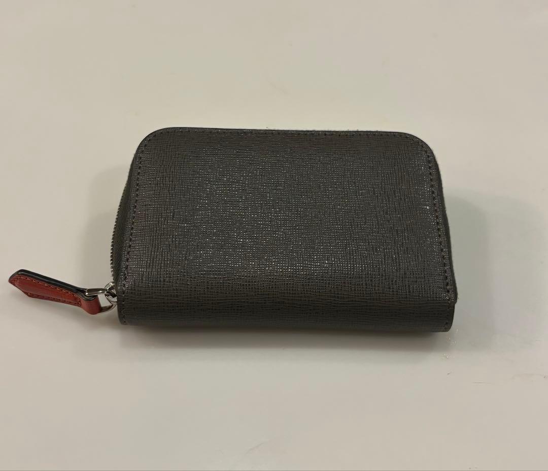 M！！FENDIモンスターケース