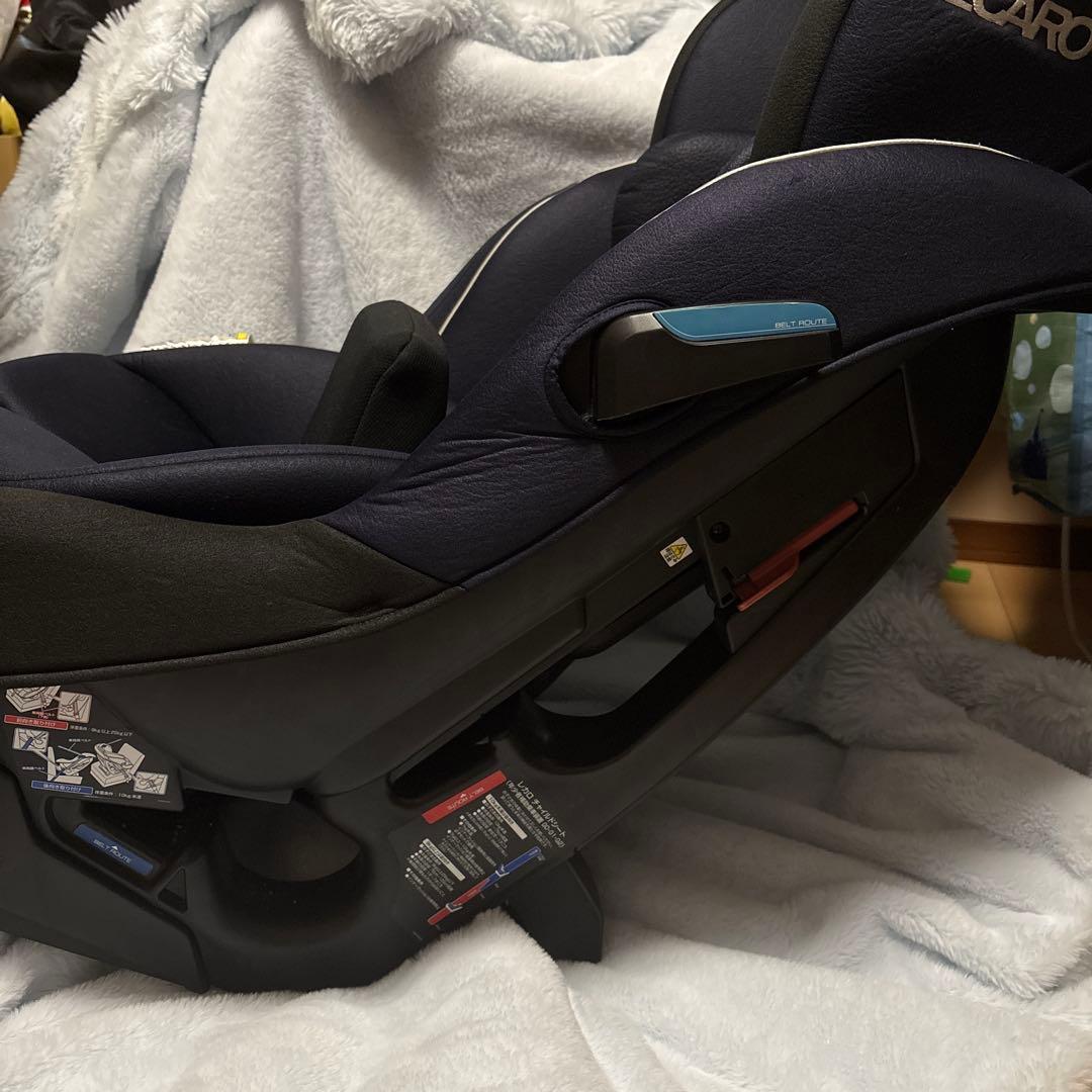 新生児から使用可能】レカロ チャイルドシート ネイビー