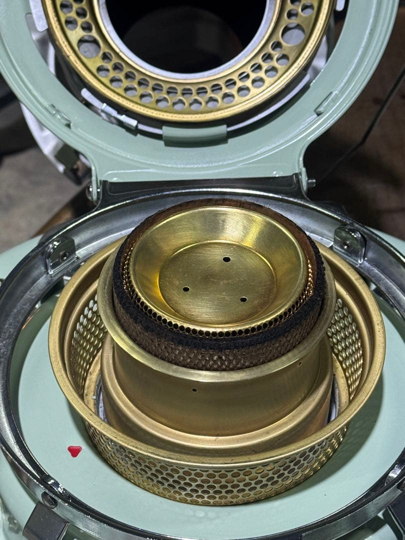 アラジン ブルーフレームクッカー BF4001 (出荷前に灯油を抜いて