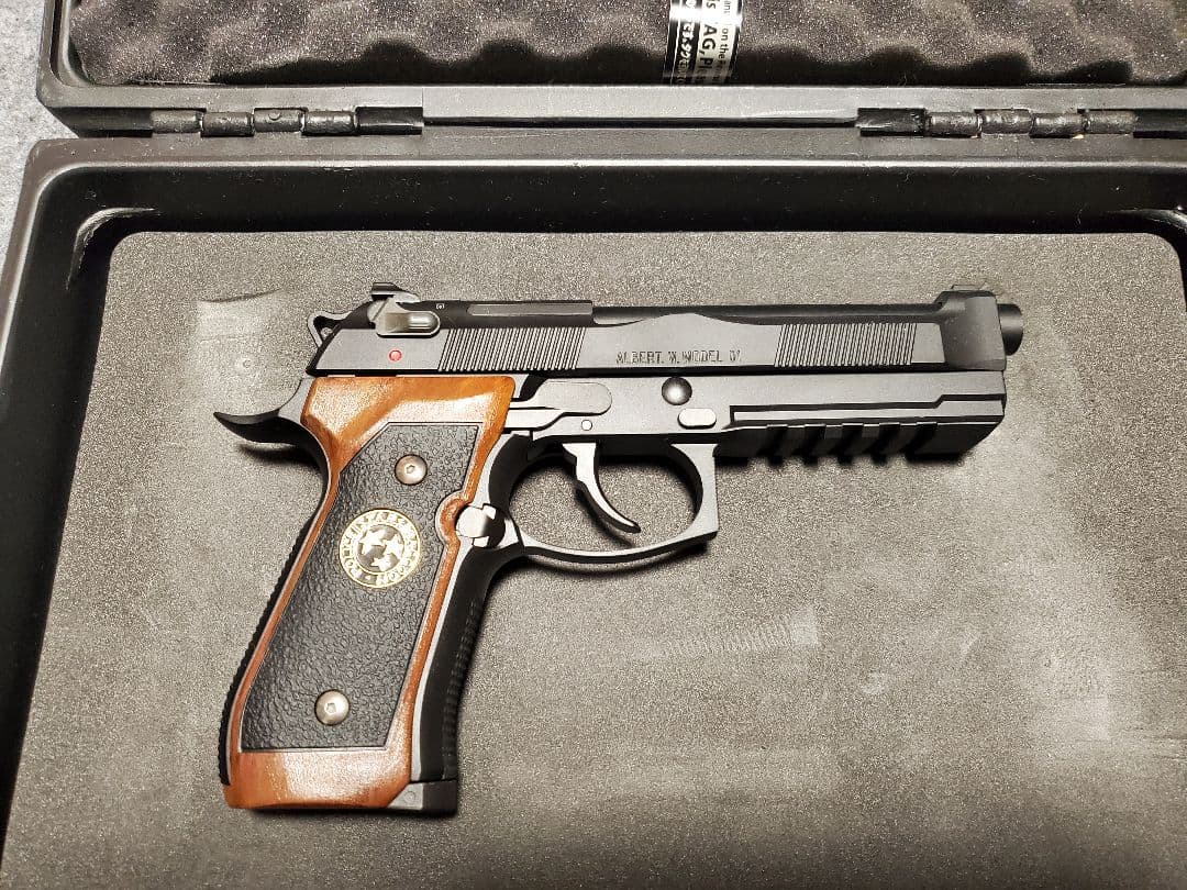 1月中のみ出品】東京マルイ サムライエッジ バイオハザード アルバート