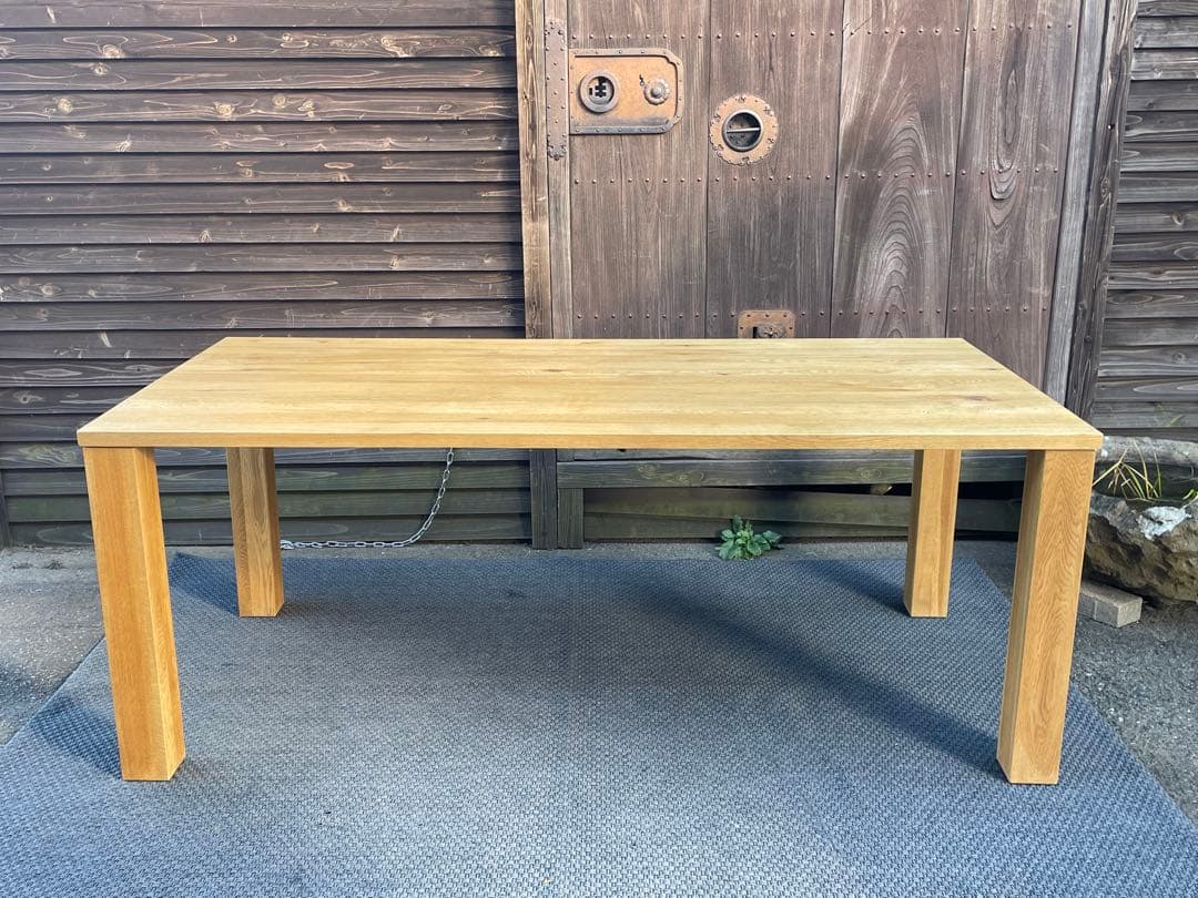クラッシュゲート　デン　ダイニングテーブル　180cm　ナラ材　仙台　宮城