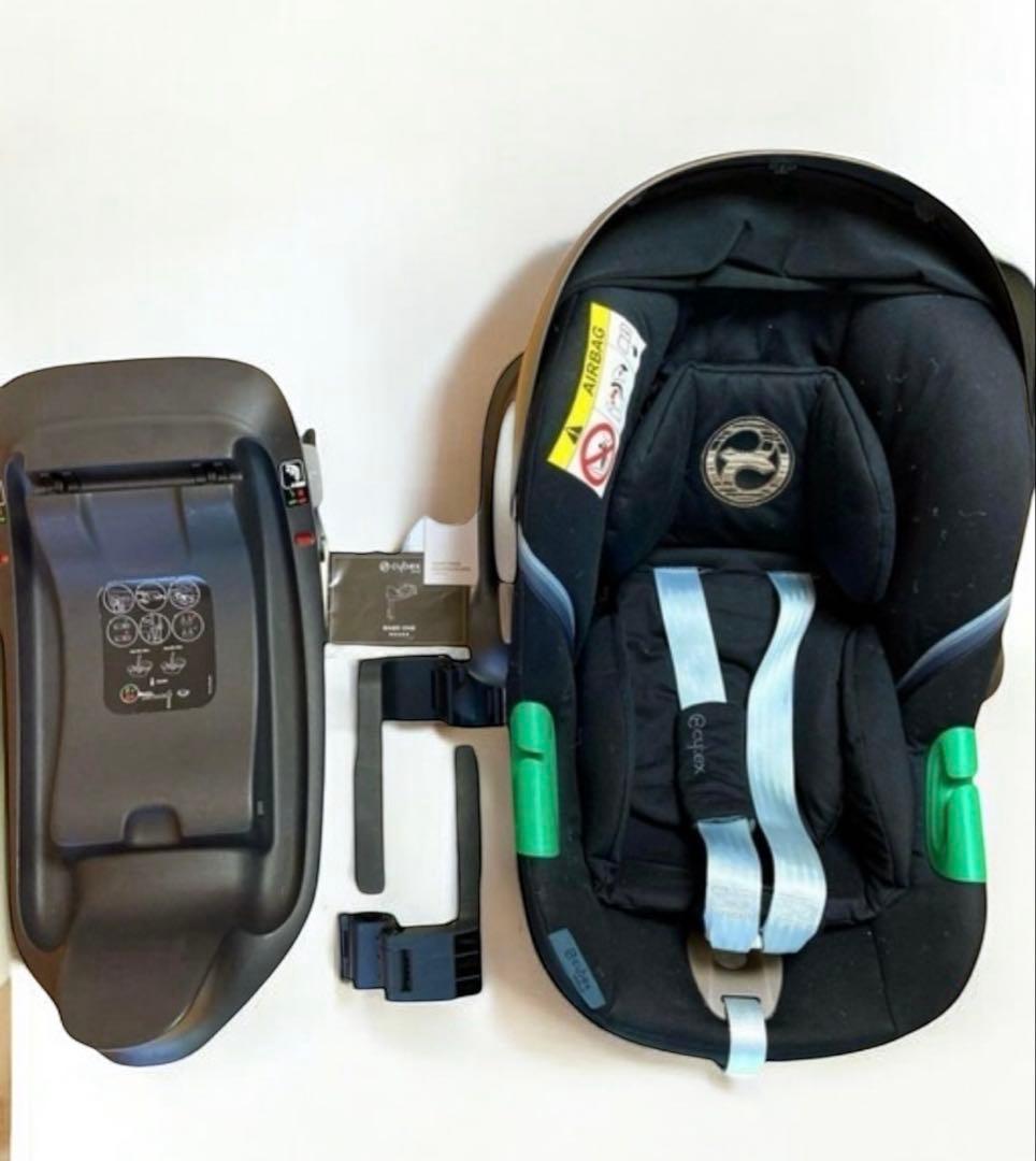 cybex サイベックス　エイトン　チャイルドシート