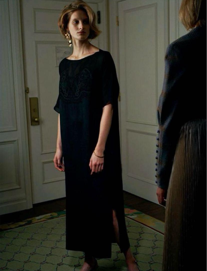 mame Botanical Leaf Asymmetry Earring - メルカリ