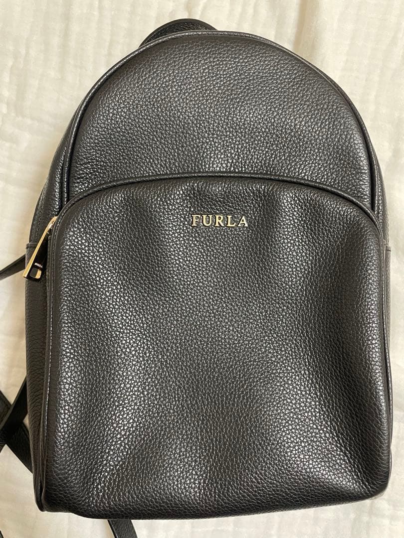 フルラ FURLA リュックサック デイパック バッグ レザー 黒 ブラック