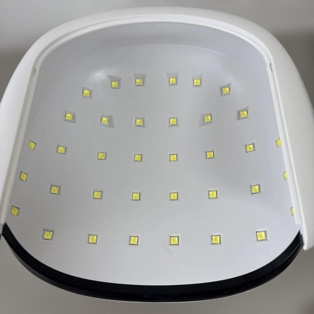 ネイルライト　SHAREYDVA LUNA