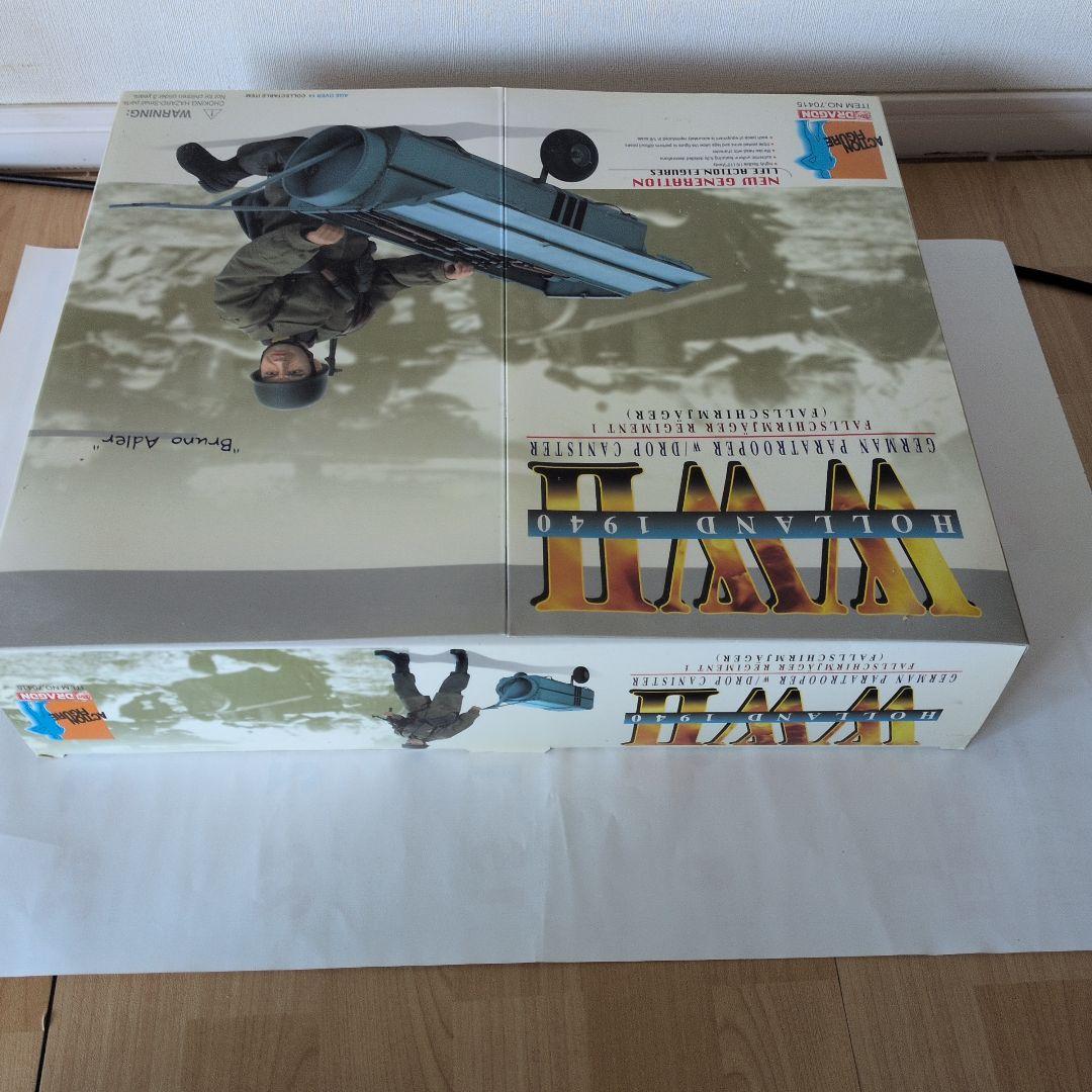 WWII ドイツ パラシュート兵 フィギュア