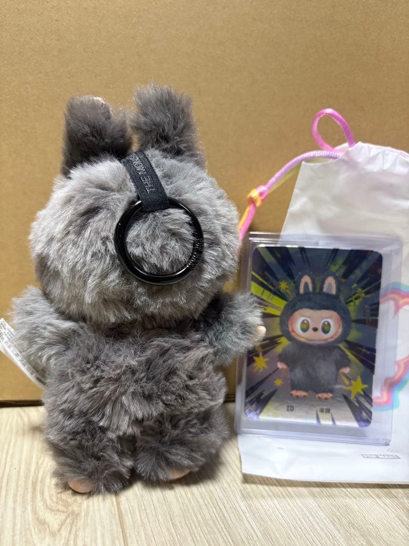 POP MART energyラブブ　シークレット