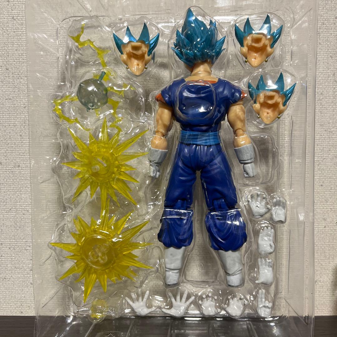 S.H.Figuarts スーパーサイヤ人ゴッドスーパーサイヤ人 ベジット超