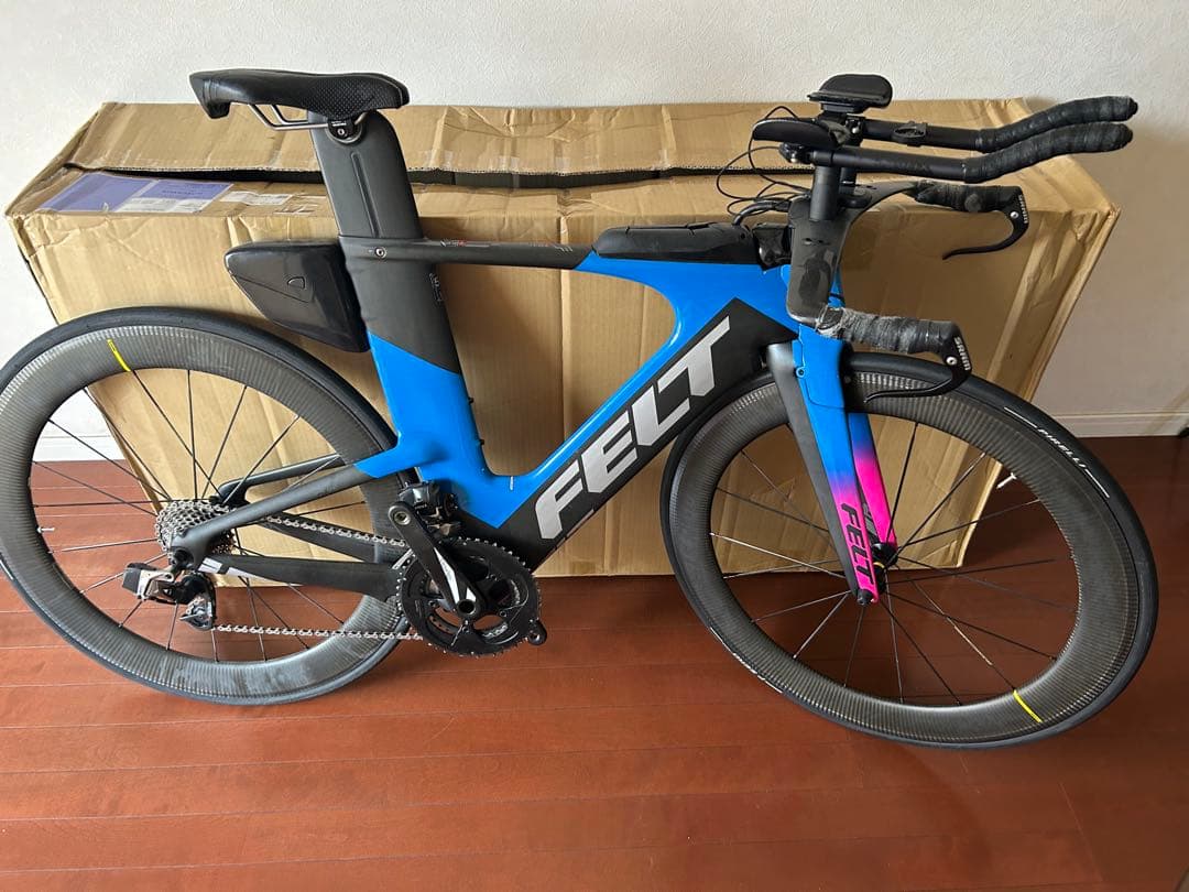 FELT IA2　TTバイク　マビックディープリムホイール