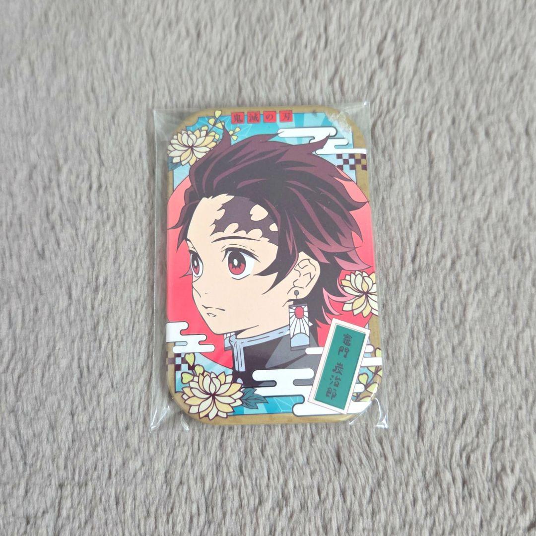 鬼滅の刃 まるかく缶バッジ 竈門炭治郎 - メルカリ