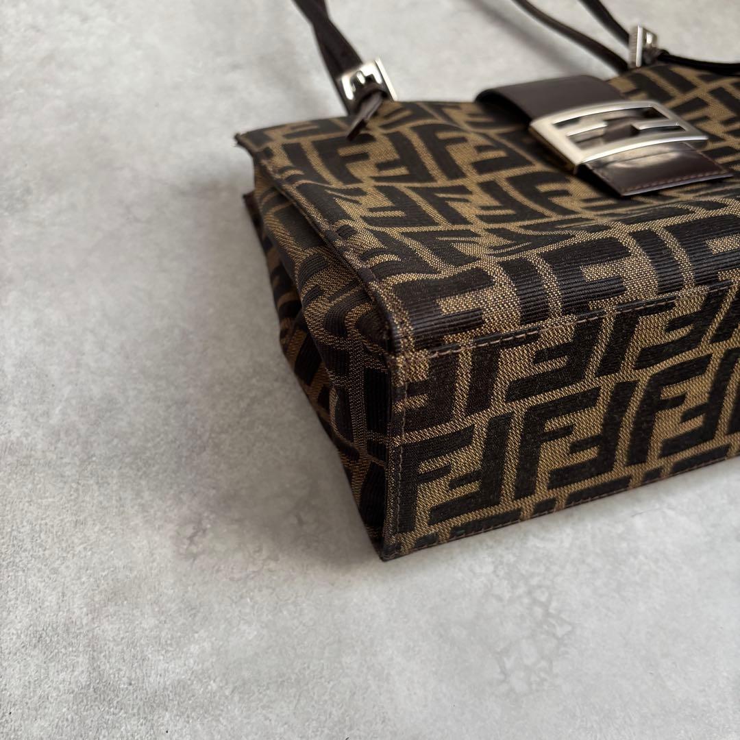 FENDI ズッカ FFロゴ キャンバス レザー ハンドバッグ トート