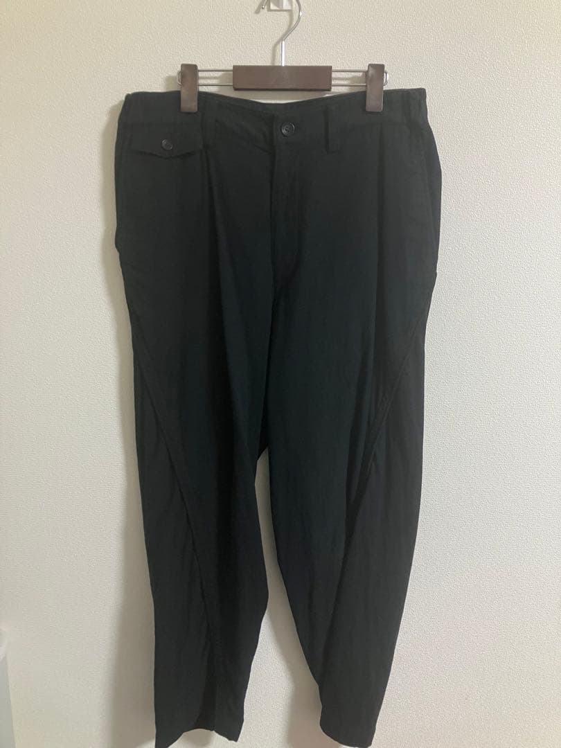 ISSEY MIYAKE MEN イッセイミヤケ メン 19SSテーパードパンツ ISSEY MIYAKE MEN イッセイミヤケ メン 19SSテーパードパンツ