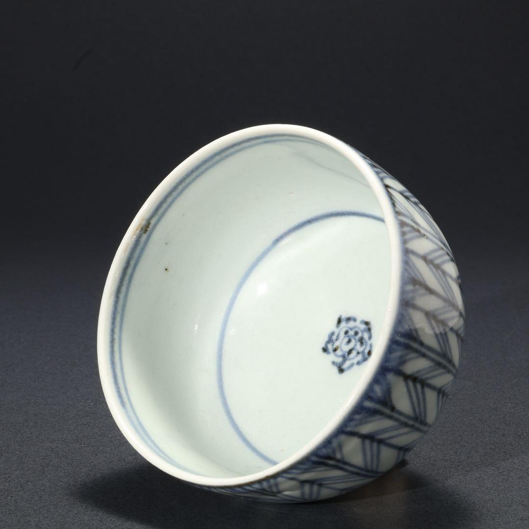 古伊万里 ころ茶碗 染付矢羽 骨董 R1378w2