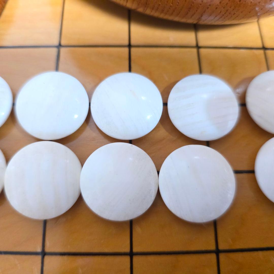 120【定価60万円】本榧 柾目 足付　 碁盤へそ　碁石 28号 本蛤 那智黒