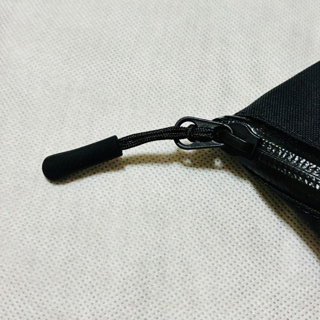 【未使用】バッグジャック　カードホルダーツイスト　モバイル　ブラック　ミニサイズ