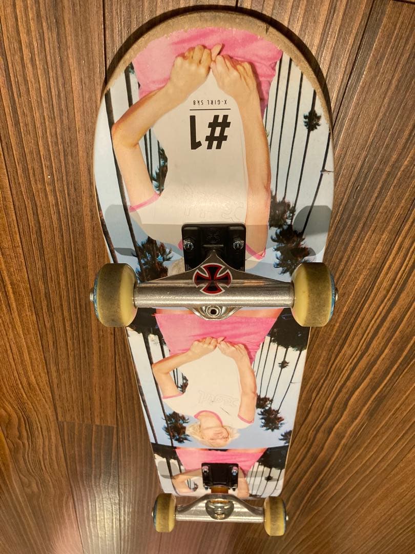 X-girl スケートボード