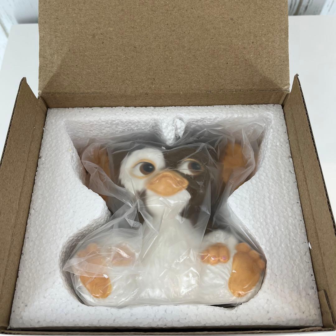 ギズモ　貯金箱